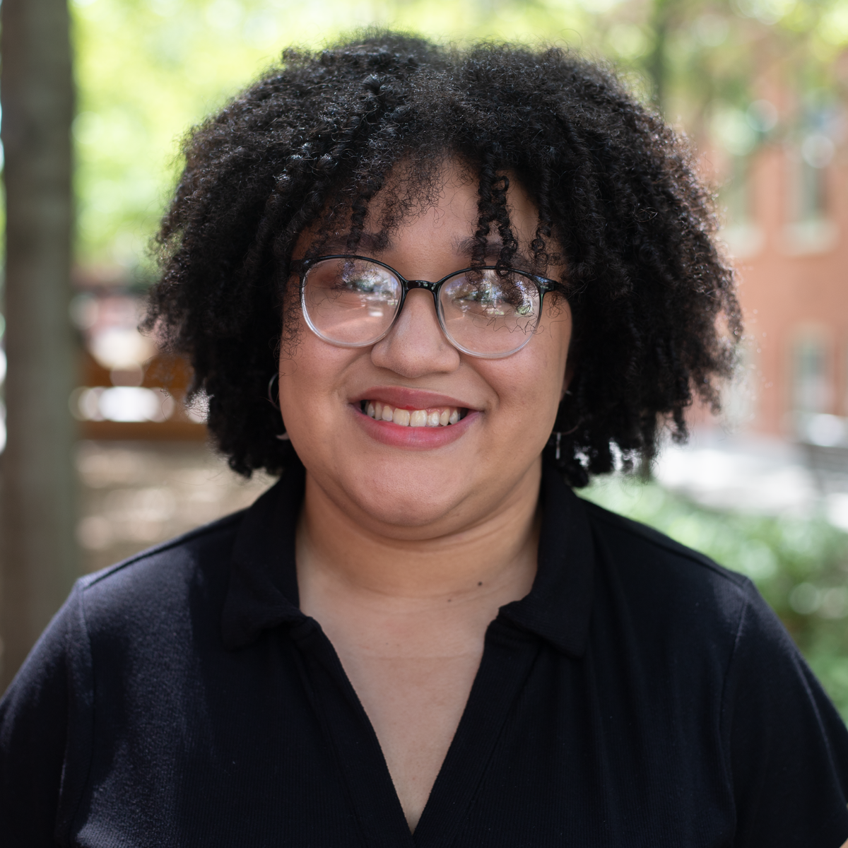 Naomi Falu Guzman Headshot
