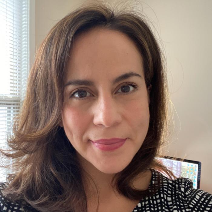 Elaine Peña