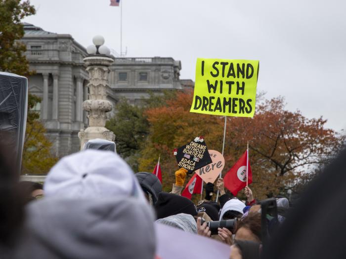 Sign that reads, "I stand with Dreamers"